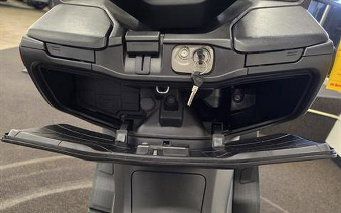 2012 Suzuki Burgman™ 400 ABS