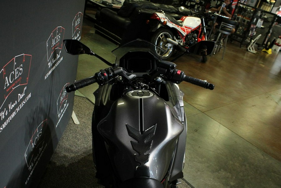 2021 Kawasaki Ninja 650 Metallic Graphite Gray/Metallic Spark Black