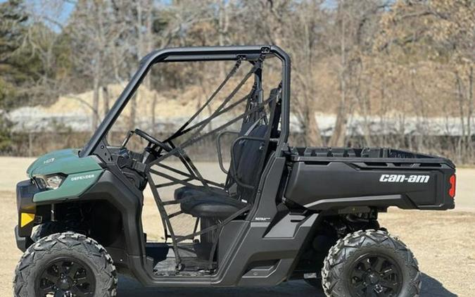 2027 Can-Am Defender DPS HD7