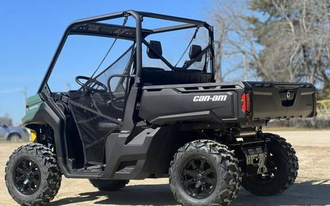 2027 Can-Am Defender DPS HD7