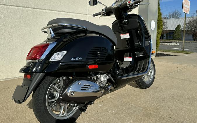 2023 Vespa GTS 300