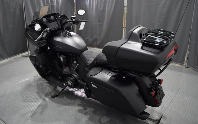 2024 Indian Motorcycle® Pursuit® Dark Horse® Black Smoke