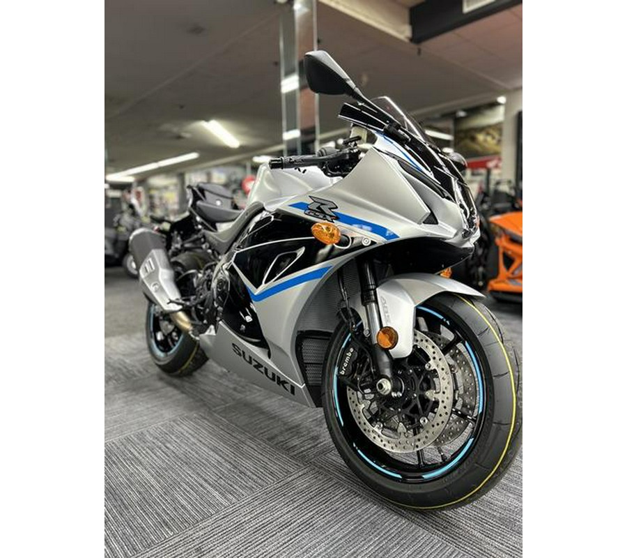 2025 Suzuki GSX-R1000