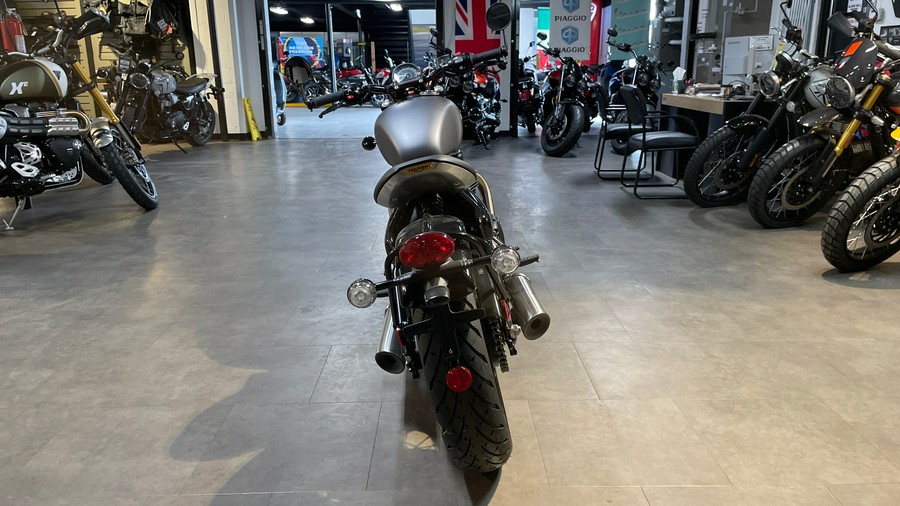 2025 Triumph Bonneville Bobber