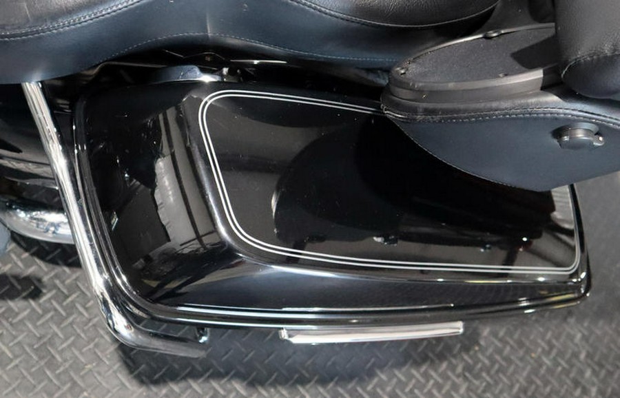 2016 Harley-Davidson® FLHTCU - Electra Glide® Ultra Classic®