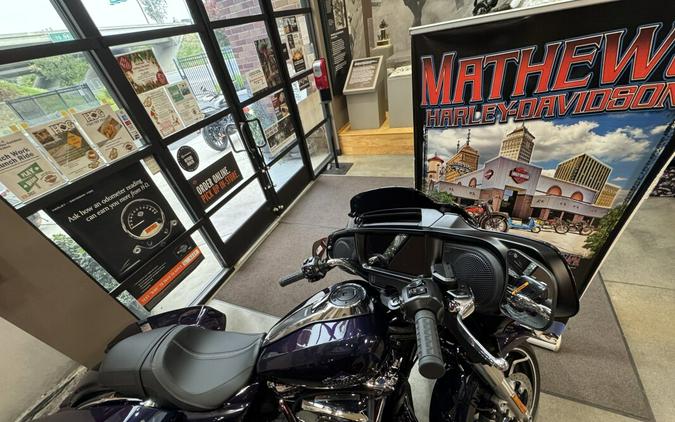 2025 Harley-Davidson® Street Glide® Mystic Shift