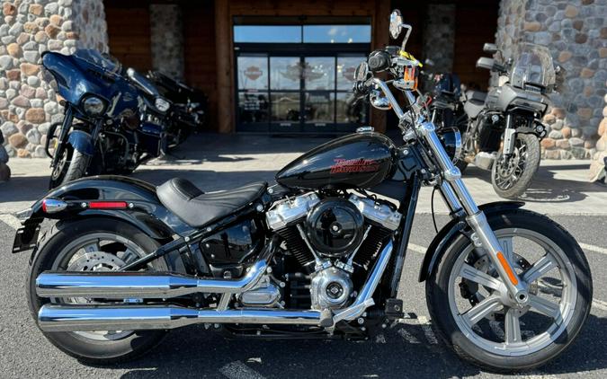 2023 Harley-Davidson Softail Standard Vivid Black