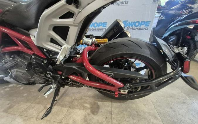 2022 Indian FTR 1200 R CARBON