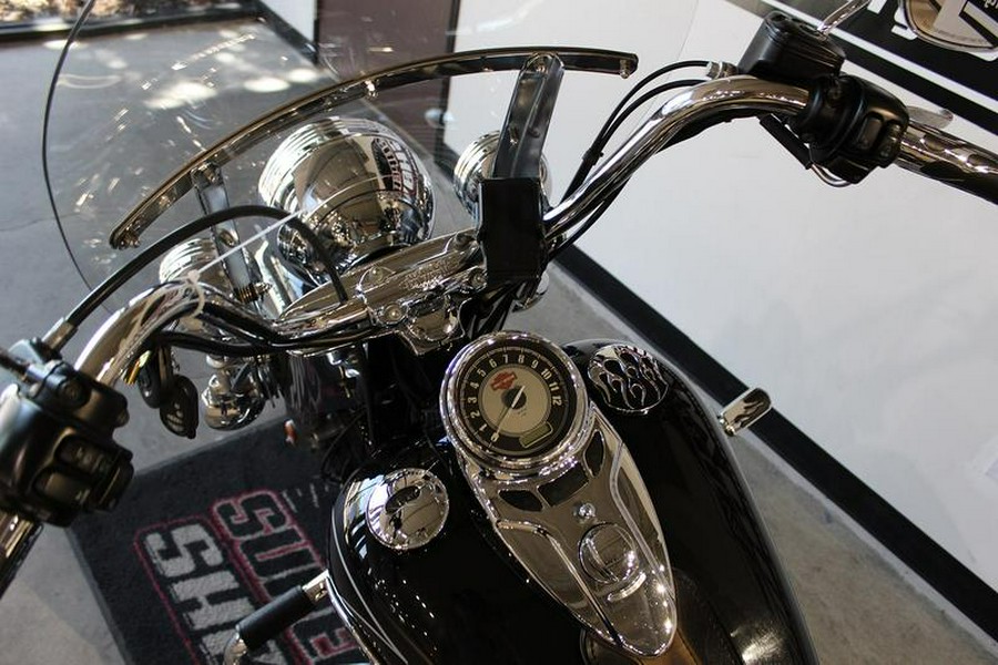 2009 Harley-Davidson® FLSTC - Heritage Softail®
