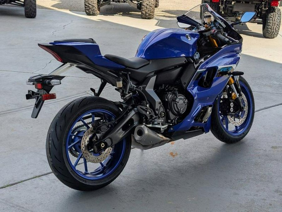 2025 Yamaha YZF-R7