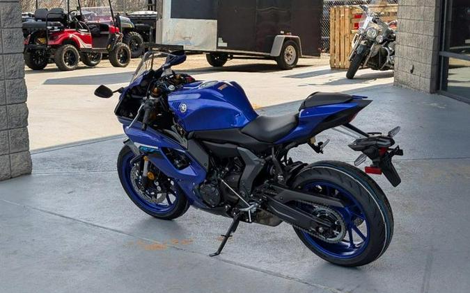2025 Yamaha YZF-R7