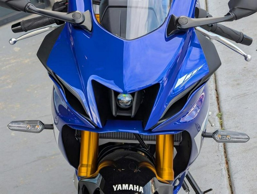 2025 Yamaha YZF-R7