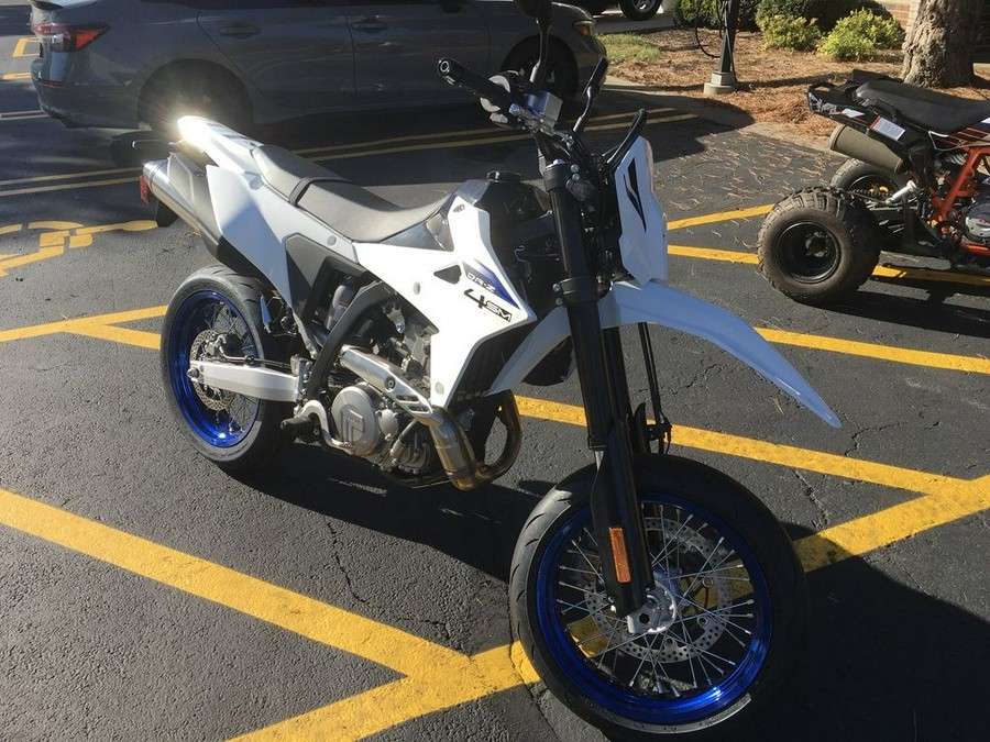2025 Suzuki DR-Z4SM