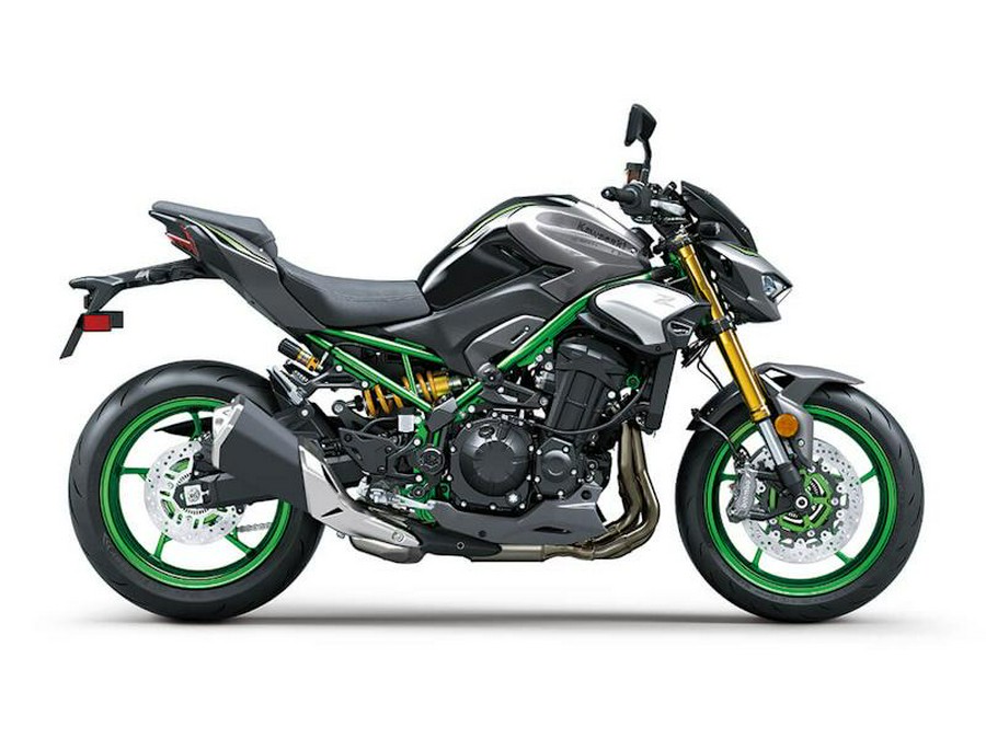 2025 Kawasaki Z900 SE ABS