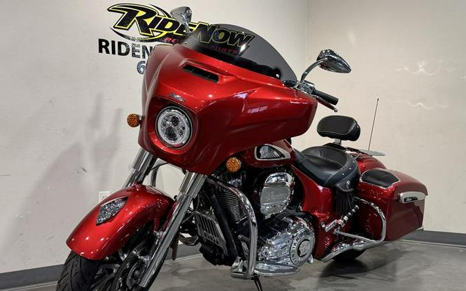 2019 Indian Motorcycle® Chieftain® Limited Thunder Black Pearl