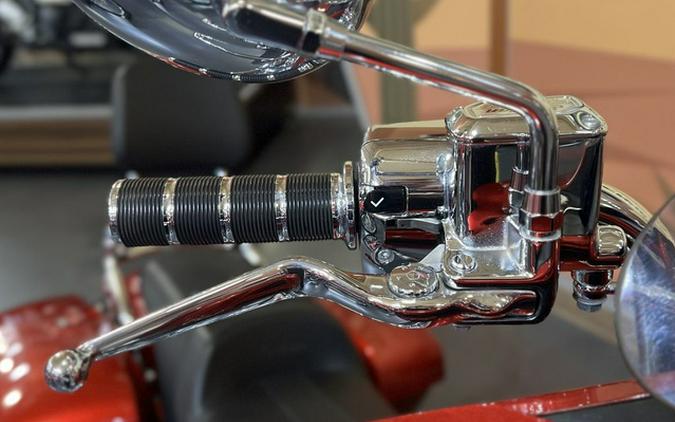 2019 Indian Chieftain Limited Ruby Metallic