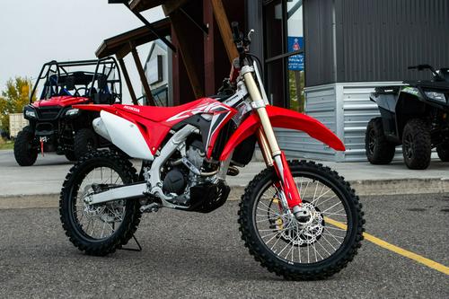 2020 Honda CRF250R Review: National Track Tested (12 Fast Facts)