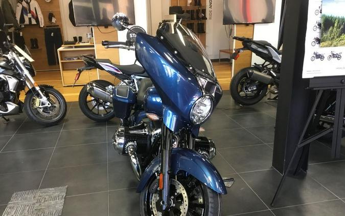 2023 BMW R 18 B Gravity Blue Metallic