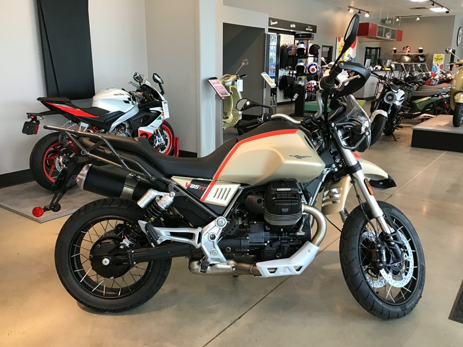 2023 Moto Guzzi V85 TT