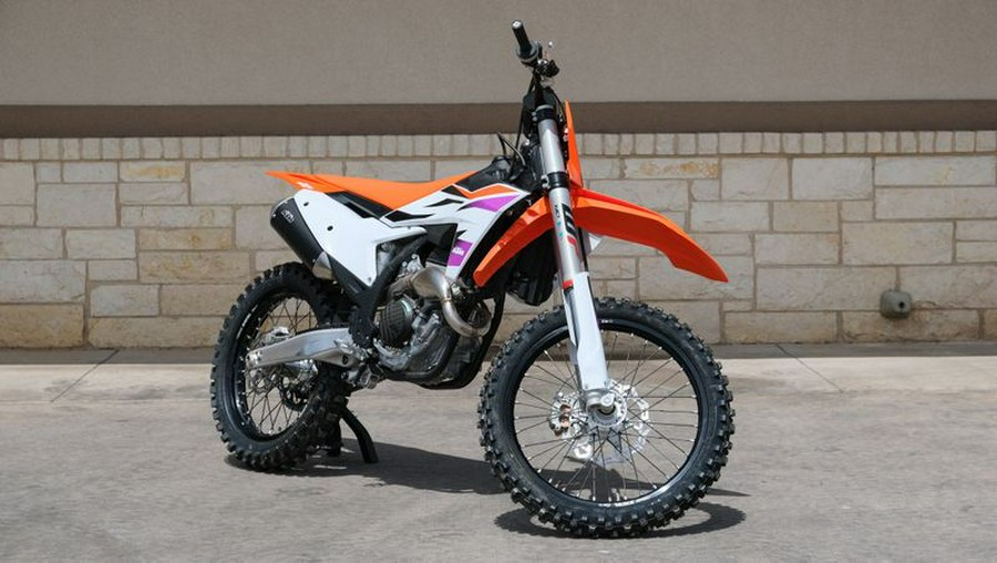 New 2024 KTM 250 SXF ORANGE