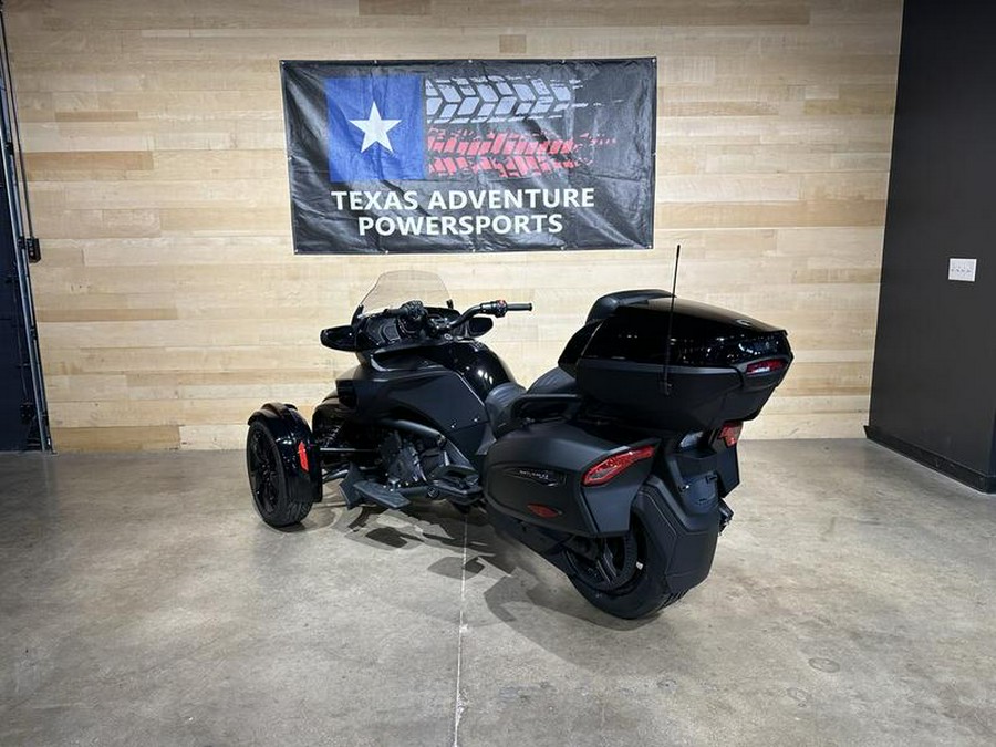 2023 Can-Am® Spyder F3 Limited Dark Wheels