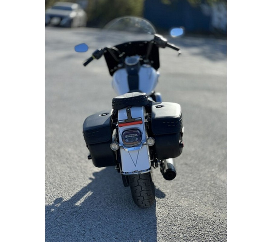 2025 Harley-Davidson Softail FLHC - Heritage Classic