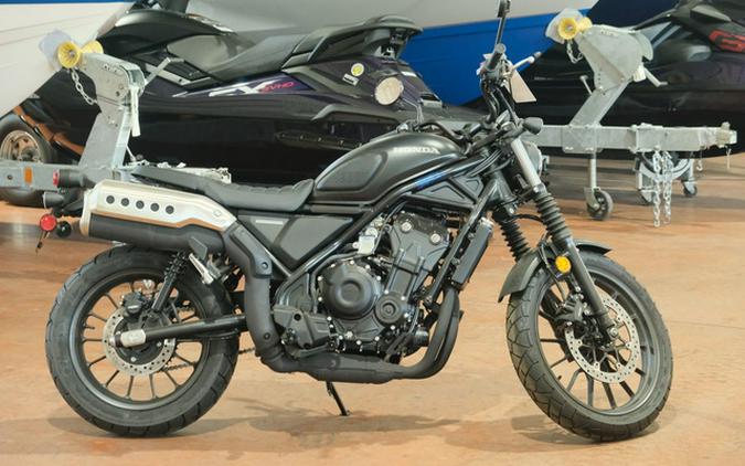 2025 Honda SCL500