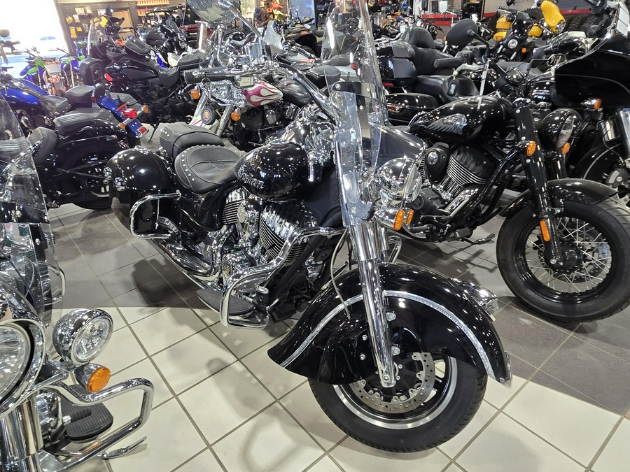2019 INDIAN MOTORCYCLE SPRINGFIELD