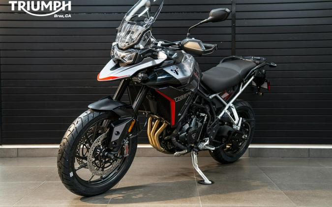 2024 Triumph Tiger 900 GT Pro Graphite / Sapphire Black