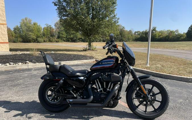 2021 Harley-Davidson® Iron 1200™ Vivid Black