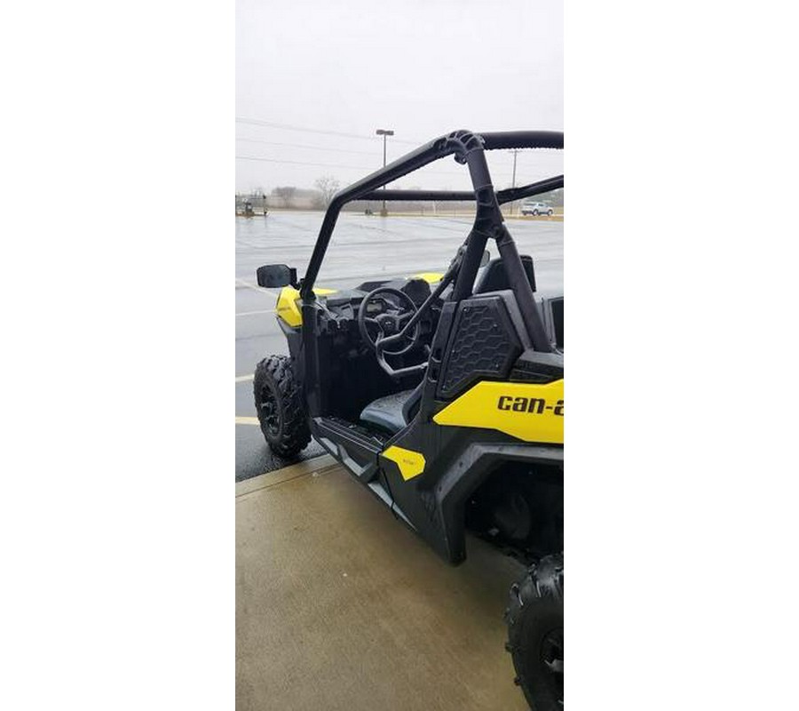 2018 Can-Am® MAVERICK TRAIL 800 DPS