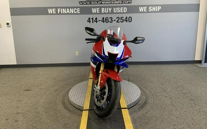 2026 Honda® CBR1000RR-R Fireblade SP
