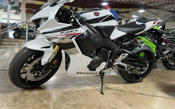 2027 Honda CBR1000RR