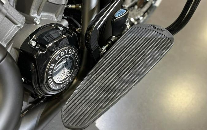 2026 Indian Chieftain Powerplus Dark Horse Signature Series Abyss Metallic / Cypher Gr
