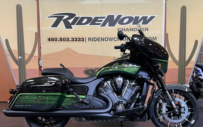 2026 Indian Chieftain Powerplus Dark Horse Signature Series Abyss Metallic / Cypher Gr
