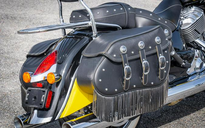 2019 Indian Motorcycle® Chief® Vintage Icon Series Thunder Black/Indian Motorcycle Yellow