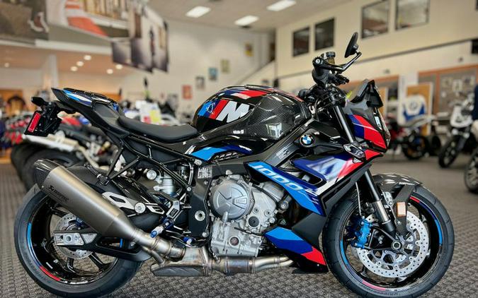 New 2024 BMW M 1000 R