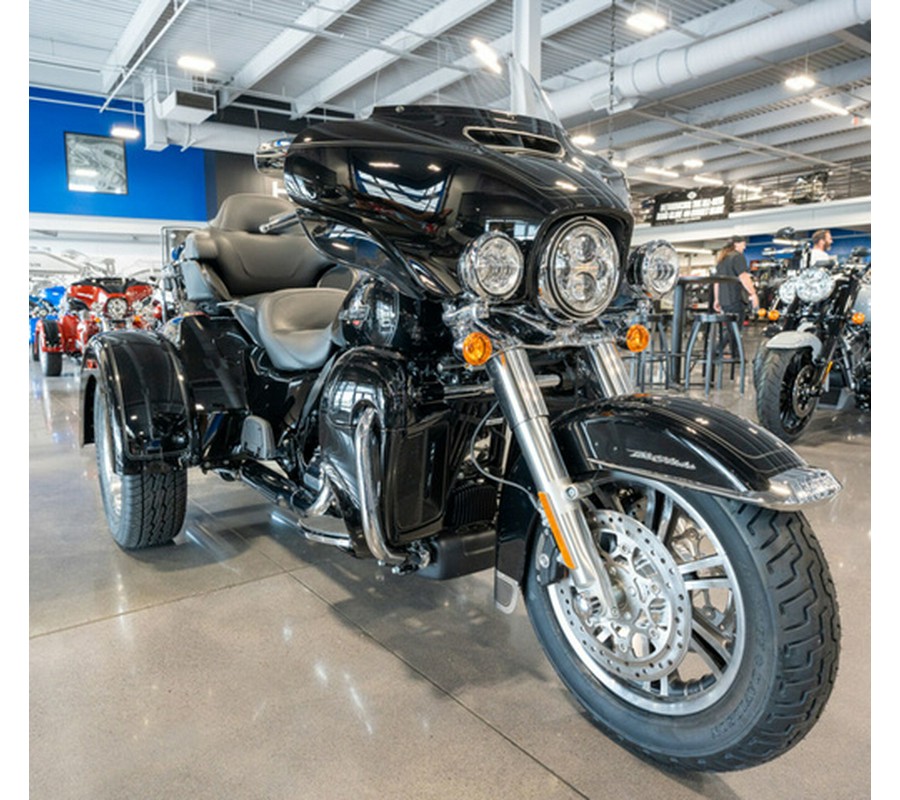 2024 Harley-Davidson Trike FLHTCUTG - Tri Glide Ultra