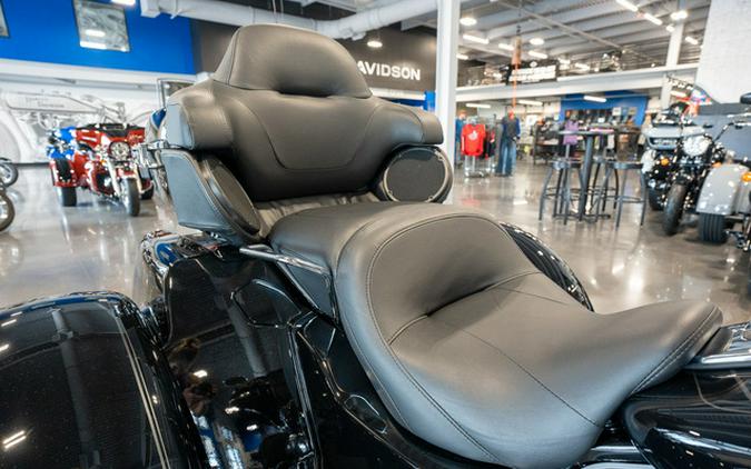 2024 Harley-Davidson Trike FLHTCUTG - Tri Glide Ultra