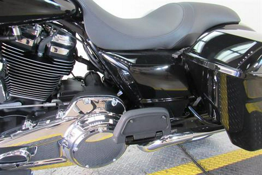 2020 Harley-Davidson Road King®