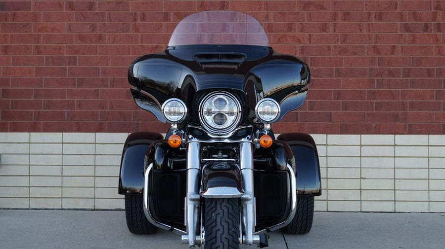 2024 Harley-Davidson® FLHTCUTG - Tri Glide® Ultra