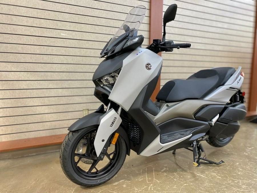 2024 Yamaha XMAX