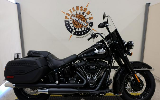 New 2023 Harley-Davidson Heritage Classic Cruiser FLHCS Motorcycle For Sale In Miami, Florida