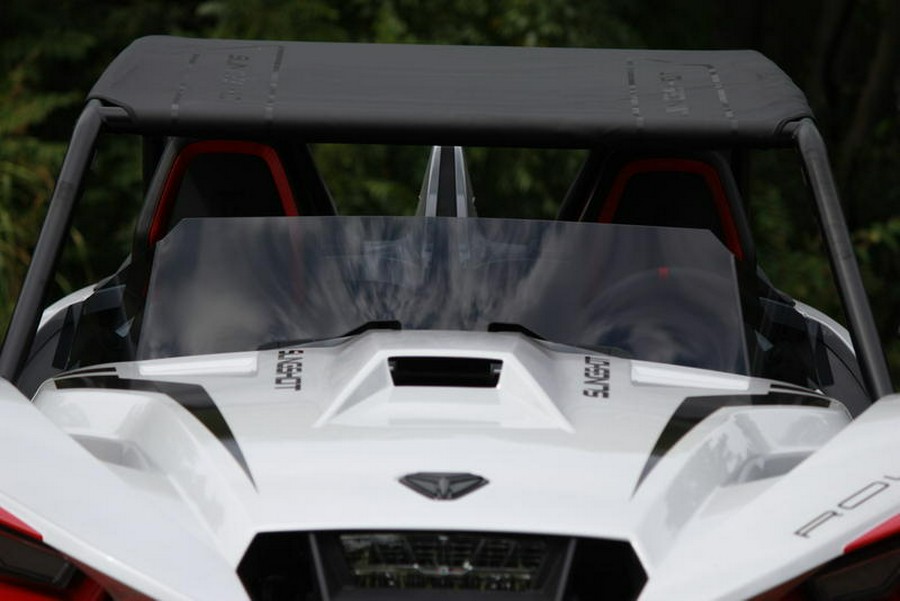 2024 Polaris Slingshot® ROUSH® Edition Manual