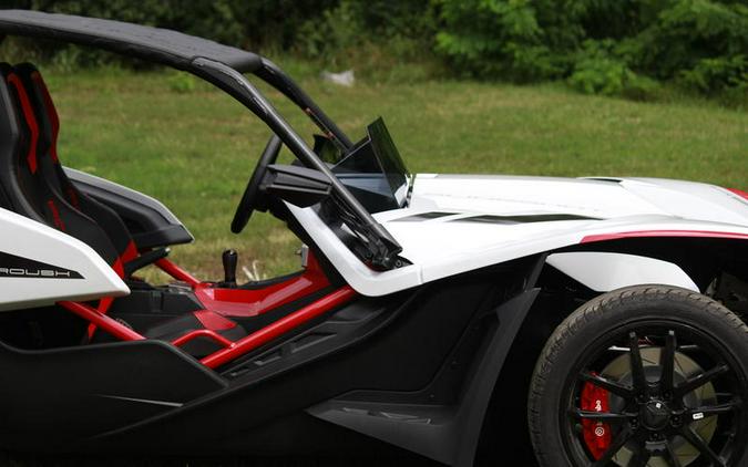 2024 Polaris Slingshot® ROUSH® Edition Manual