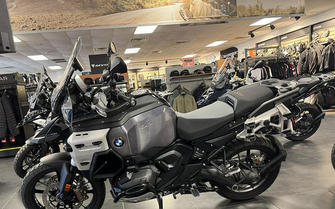 2026 BMW R 1300 GS Adventure Triple Black