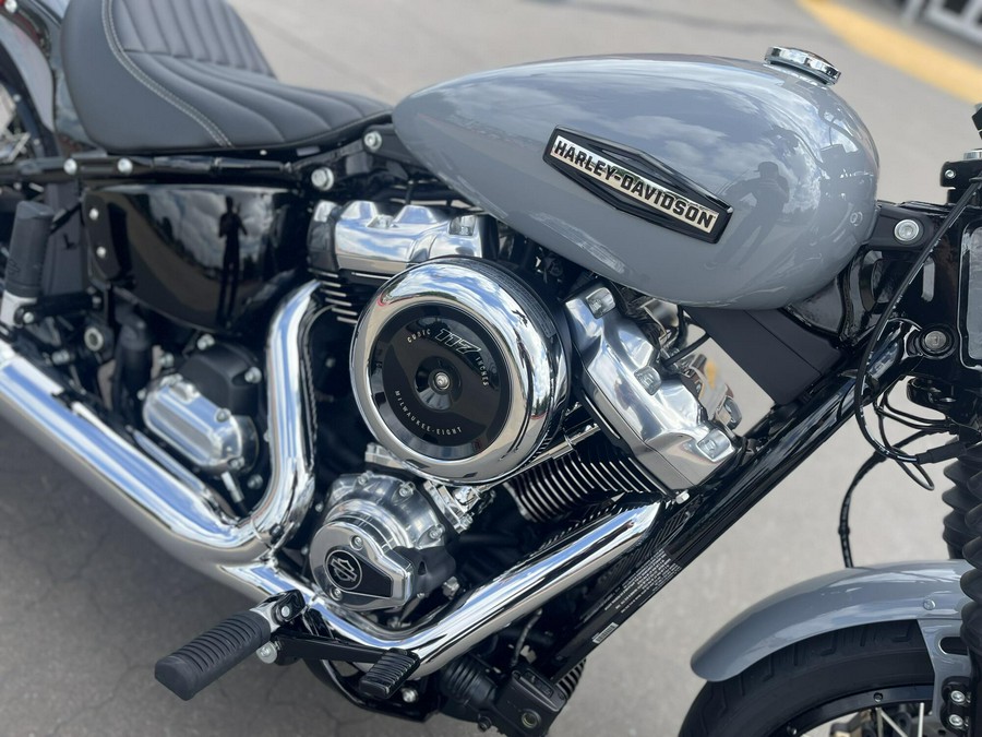 2026 Harley-Davidson® Street Bob® DRK BILIARD GRY