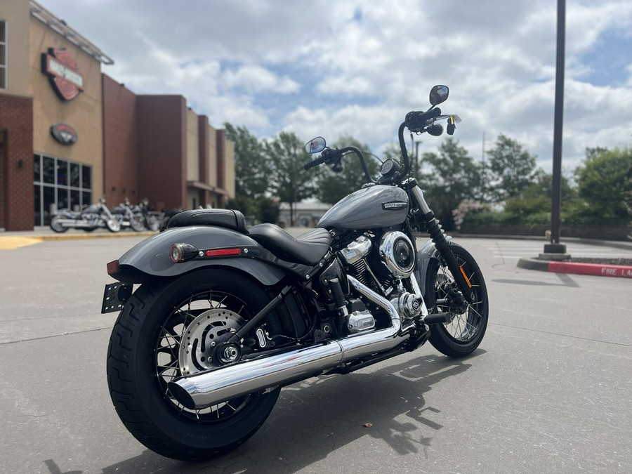 2026 Harley-Davidson® Street Bob® DRK BILIARD GRY