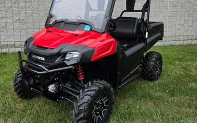 2021 Honda Pioneer 700 Deluxe