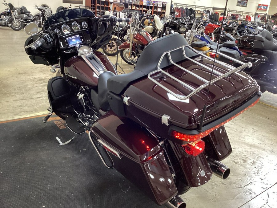 CERTIFIED PRE-OWNED 2021 Harley-Davidson Road Glide Limited Vivid Black FLTRK